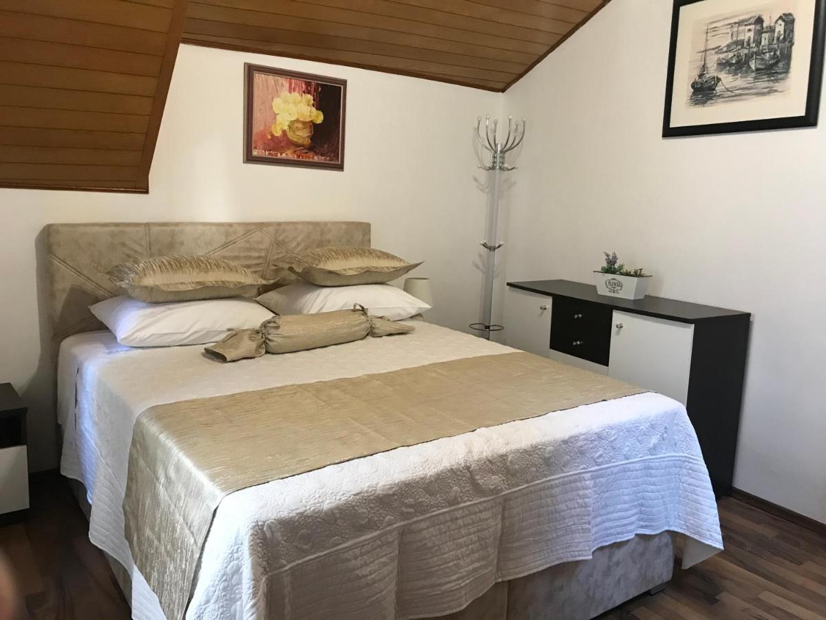 Center Apartment Neno Split Dış mekan fotoğraf